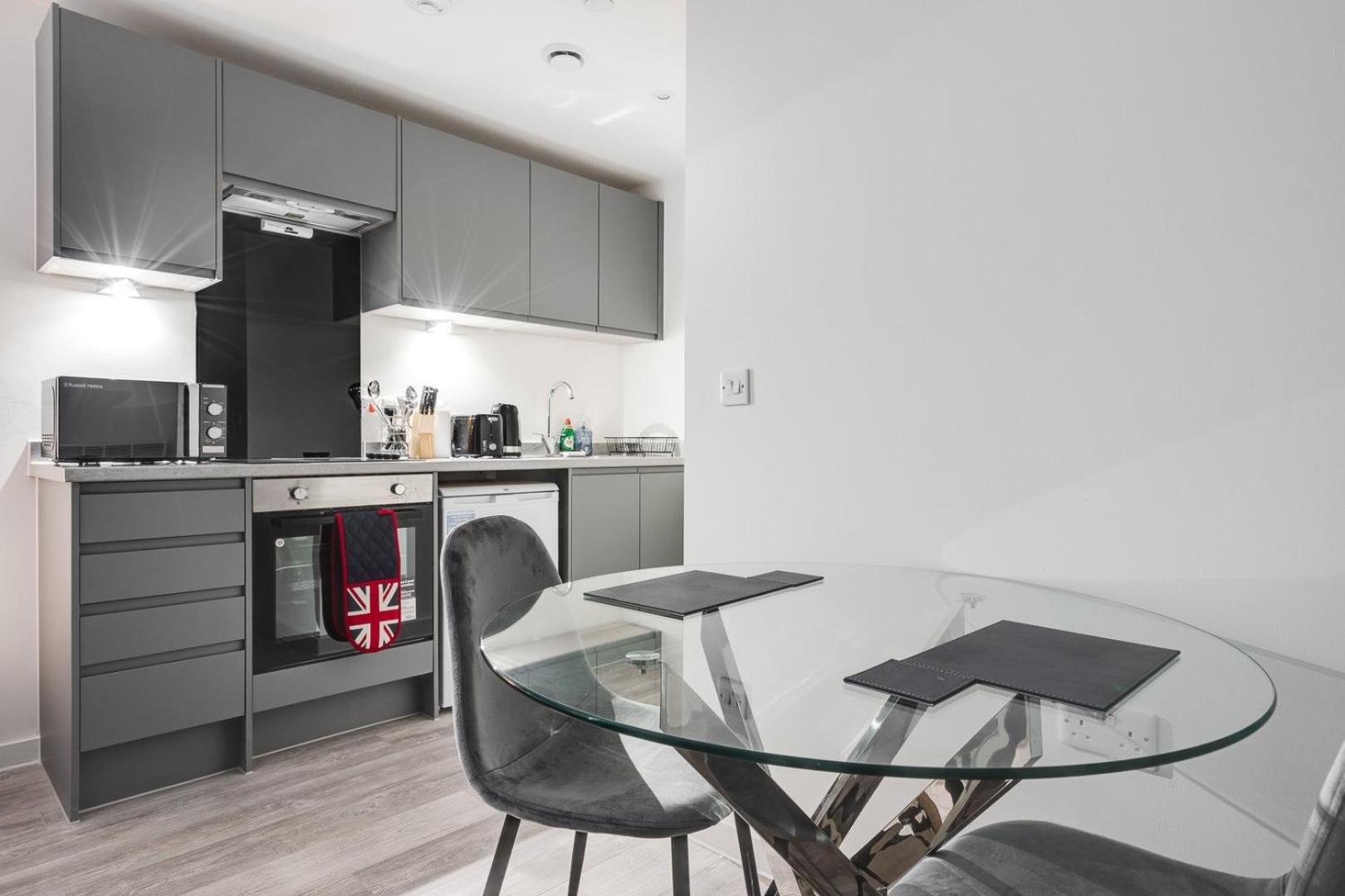 Guestready - Urban Refuge In Vauxhall, No Wifi Liverpool Dış mekan fotoğraf